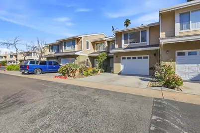 14 Orange Blossom Way, Watsonville, CA 95076 - Photo 2