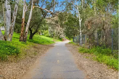 104 Walnut Hill Ct, Los Gatos, CA 95032 - Photo 40