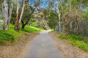 104 Walnut Hill Ct, Los Gatos, CA 95032 - Photo 40