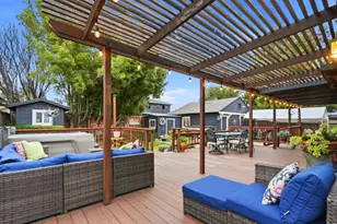 1385 Selo Dr, Sunnyvale, CA 94087 - Photo 24