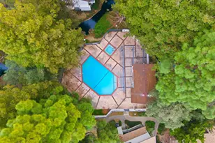 1045 Summershore Ct, San Jose, CA 95122 - Photo 32