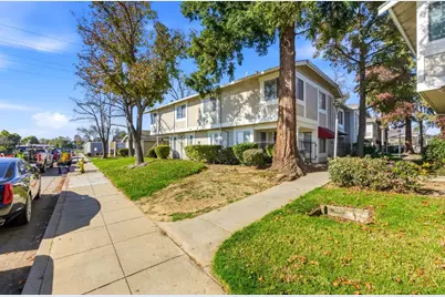 42 Muirfield Ct, San Jose, CA 95116 - Photo 24