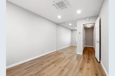 42 Muirfield Ct, San Jose, CA 95116 - Photo 20