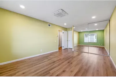 42 Muirfield Ct, San Jose, CA 95116 - Photo 18