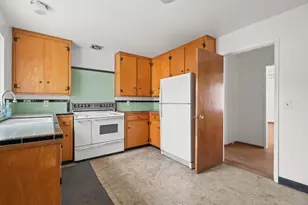 1079 Wheeler St, Seaside, CA 93955 - Photo 8