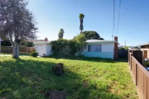 1079 Wheeler St, Seaside, CA 93955 - Photo 2