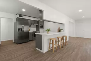 190 W McKenzie Ave, Stockton, CA 95204 - Photo 6