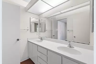 1311 Arbor Park Dr, San Jose, CA 95126 - Photo 18