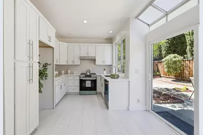 1555 Mission Springs Cir, San Jose, CA 95131 - Photo 10