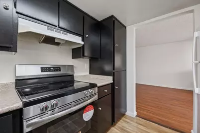 7 Las Moradas Cir, San Pablo, CA 94806 - Photo 14