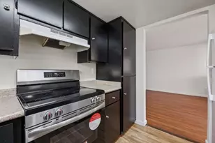 7 Las Moradas Cir, San Pablo, CA 94806 - Photo 14