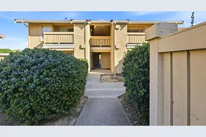 7 Las Moradas Cir, San Pablo, CA 94806 - Photo 1