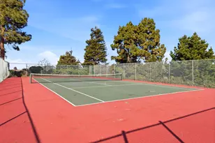 7 Las Moradas Cir, San Pablo, CA 94806 - Photo 40