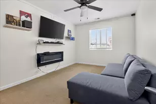 1960 Bradbury St, Salinas, CA 93906 - Photo 14