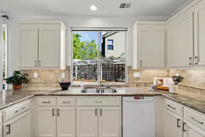 2194 Celeste Ct, San Jose, CA 95133 - Photo 12