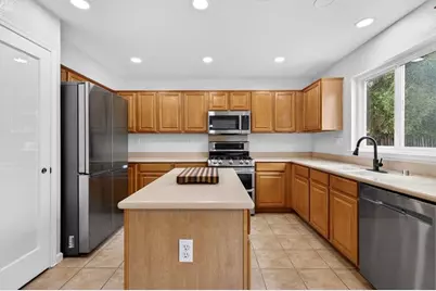 1741 Mimosa St, Hollister, CA 95023 - Photo 10