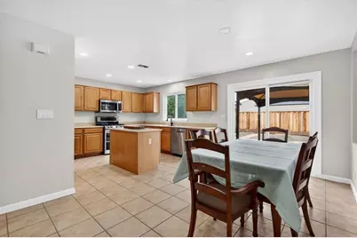 1741 Mimosa St, Hollister, CA 95023 - Photo 8