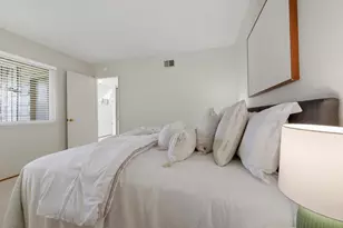 972 Diaz Ln, Foster City, CA 94404 - Photo 16