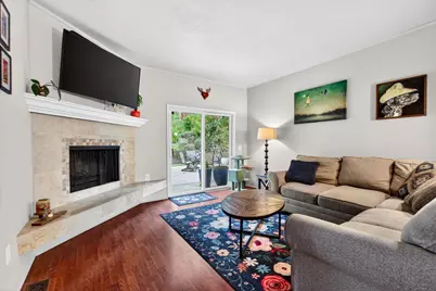 6870 Lakeview Dr, Salinas, CA 93907 - Photo 6