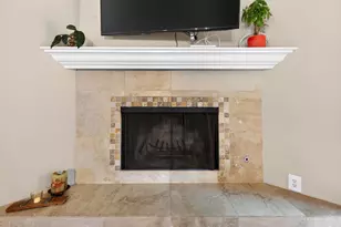 6870 Lakeview Dr, Salinas, CA 93907 - Photo 8