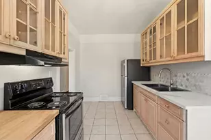 119 E Poplar Ave, San Mateo, CA 94401 - Photo 24