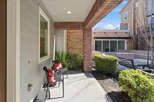 381 Charles Morris Ter, Sunnyvale, CA 94085 - Photo 48