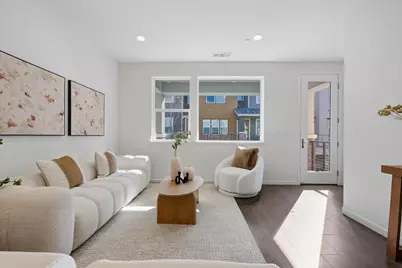 381 Charles Morris Ter, Sunnyvale, CA 94085 - Photo 22