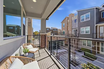 381 Charles Morris Ter, Sunnyvale, CA 94085 - Photo 30