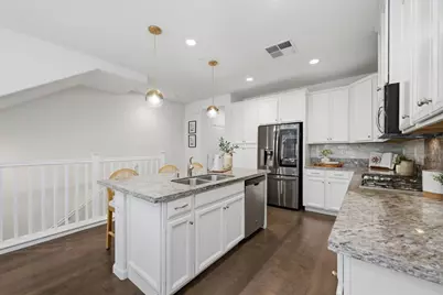 381 Charles Morris Ter, Sunnyvale, CA 94085 - Photo 18