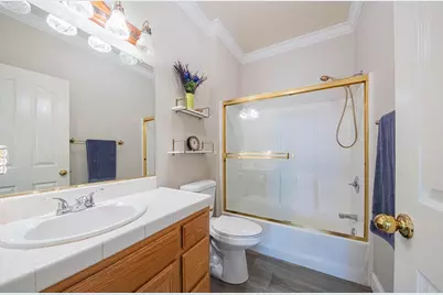 2101 Primrose Ct, Hollister, CA 95023 - Photo 22