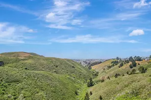 720 Lockhaven Dr, Pacifica, CA 94044 - Photo 30