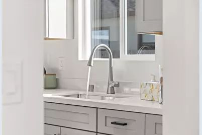 1064 15th Ave, Redwood City, CA 94063 - Photo 20