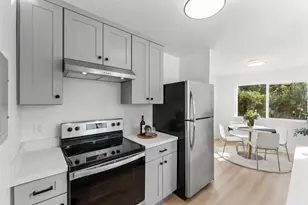 1064 Fifteenth Ave, Redwood City, CA 94063 - Photo 42