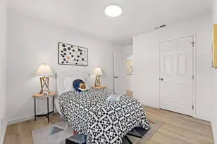 1064 Fifteenth Ave, Redwood City, CA 94063 - Photo 32