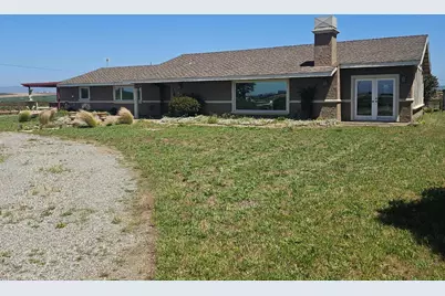260 Giberson Rd, Moss Landing, CA 95039 - Photo 4