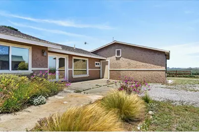 260 Giberson Rd, Moss Landing, CA 95039 - Photo 46