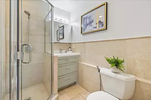 18255 McCoy Ave, Saratoga, CA 95070 - Photo 16