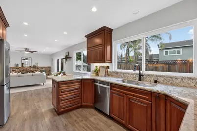 7100 Potomac Pl, Gilroy, CA 95020 - Photo 8