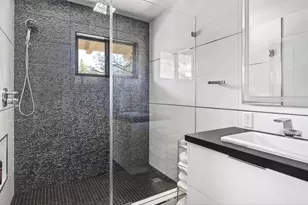 14681 Springer Ave, Saratoga, CA 95070 - Photo 22