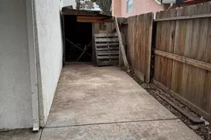 1429 Pintail Cir, Los Banos, CA 93635 - Photo 18