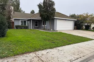 1429 Pintail Cir, Los Banos, CA 93635 - Photo 2