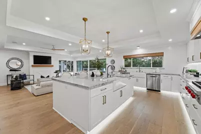 2136 Cedarwood Ln, San Jose, CA 95125 - Photo 16