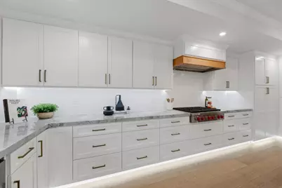 2136 Cedarwood Ln, San Jose, CA 95125 - Photo 14