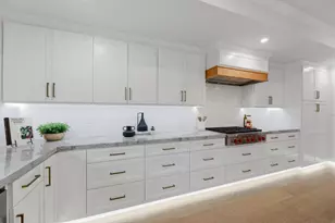 2136 Cedarwood Ln, San Jose, CA 95125 - Photo 14