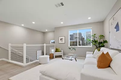 157 Llano De Los Robles Ave 4, San Jose, CA 95136 - Photo 4