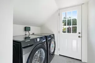 728 Brentwood Pl, Los Altos, CA 94024 - Photo 50