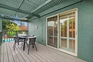 1554 Queenstown Ct, Sunnyvale, CA 94087 - Photo 28