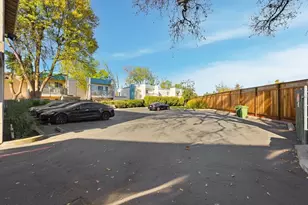 565 W Latimer Ave, Campbell, CA 95008 - Photo 36