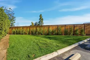 565 W Latimer Ave, Campbell, CA 95008 - Photo 32