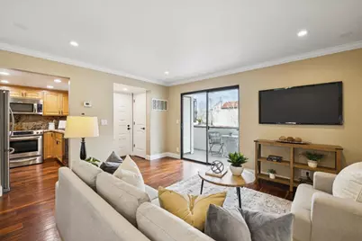 712 San Conrado Ter 4, Sunnyvale, CA 94085 - Photo 6